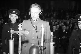 Historie bez cenzury: Jak Češi po válce trestali zrádce a také nevinné - Médium.cz