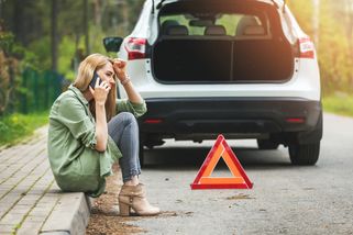 V Evropské unii se plánuje změna povinné výbavy automobilů. Výstražný trojúhelník bude nahrazen dražším magnetickým majákem.