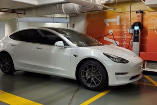 Prodal jsem škodovku a koupil elektroauto. Po 12 měsících vím, co mi nikdo v salónu neřekl - Médium.cz