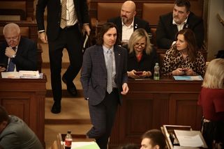 „Odpudivé a lidsky nepřijatelné“. Proti Babišovu p...