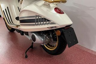 V Česku je na prodej skútr Vespa za naprosto absurdní částku. Má to svůj důvod, ale i tak... - Garáž.cz