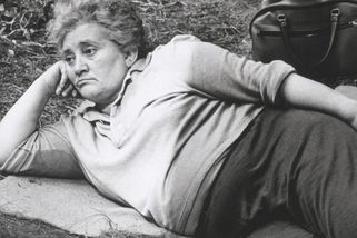 Marie Motlová (†67) prožila divoký život: Alkohol, tajemství rodného listu i hrobka ve třech - Super.cz