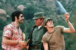 Není M*A*S*H jako M*A*S*H. Film z roku 1970 působí trochu zmateně a chybí zde oblíbené osazenstvo polní nemocnice