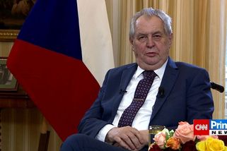 Zeman prohlásil, že velí policii. Nevelí - Novinky