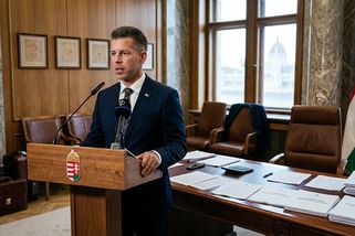 Orbánovi oligarchové jsou na nervy. Maďarsko zavádí daň z majetku