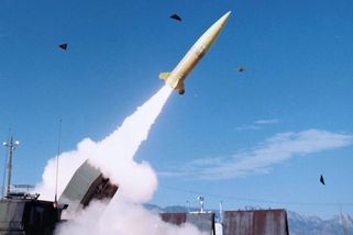Čína má vážný problém. Tchajwanské HIMARS dostřelí až na její pobřeží extrémně silnými raketami