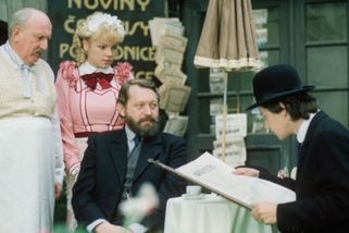 Film, který rozhádal jinak sehraný cimrmanovský tandem. Jakou křivdu Svěrák dlouho nedokázal Smoljakovi odpustit?