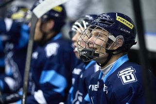 Kachlíř následuje Zachu. Velký talent podepsal s Bílými Tygry první smlouvu - Sport.cz