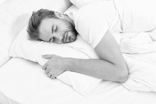 Jak se pořádně vyspat? Skandinávci to umí, co dělají jinak než my