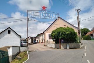 Chyby ve filmu Vesničko má, středisková: Něco se fakt nepovedlo - Česko Živě