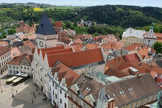 Rodiny mění plány na letní dovolenou v Česku. Nemají peníze – faei.cz