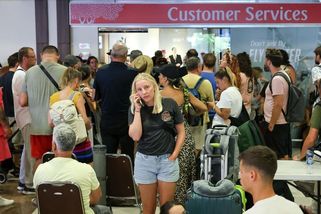 Cesta zpět vyjde na 200 tisíc. Brána do Asie je zavřená, na východě uvízly tisíce Čechů