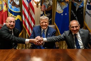 Komentář: Zdánlivě nemožný mír na Kavkaze nezařídil Trump, ale arménský premiér - Seznam Zprávy