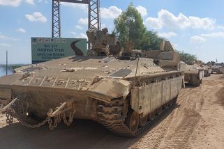 Francie zakázala Izraelcům vystavovat útočné zbraně na veletrhu Eurosatory - Seznam Zprávy