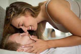 Věci, které vám nikdo neřekne o manželském sexu - Proženy.cz