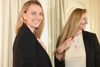 Petra Kvitová si užívá mateřství. Pochlubila se první procházkou s dvojčaty