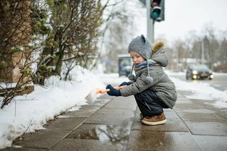 Za několik hodin pokryje tyto oblasti Česka sníh. Dojde k ochromení všeho - Techsvět