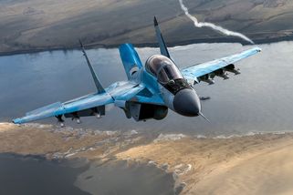 MiG-35: Papírový zabiják F-35, který skončil jako atrakce na leteckých přehlídkách