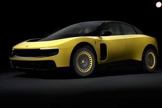 Zákazníkům se Ferrari Luce líbí, už posílají peníze, tvrdí šéf značky