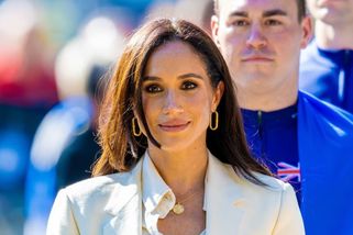 Meghan Markle se vrací do Británie. Veřejnost i monarchy ale naštvala drzými podmínkami