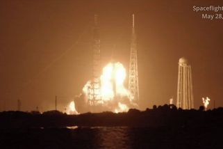 Raketa společnosti Blue Origin explodovala při testu, informují agentury | Svět