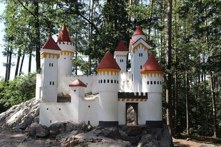 Kočičí hrádek stále okouzluje generace dětí
