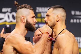 Provokoval Procházku, teď raději prchl do těžké váhy. Rakič v Bělehradě narazí na Poláka, který v UFC válčí 10 let
