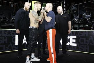 Vítězná premiéra v kleci: Sámer Issa porazil exlunetica Kociána. Před zápasem si oholil vlasy a změnil se k nepoznání - Super.cz