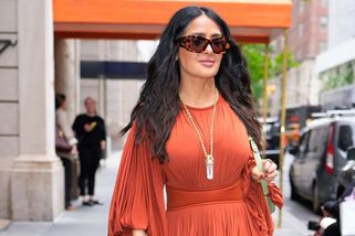 Letní šaty v boho stylu podle herečky Salmy Hayekové za 52 tisíc: Našli jsme levnější varianty - Novinky