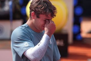 Roland Garros | Roland Garros po Menšíkově bitvě ochromila zdrcující zpráva. Legenda skrývala hlavu do dlaní - Sport.cz