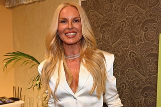Simona Krainová už zase lenoší v Dubaji: Sexy foto v plavkách i záběr na bříško pevné jako skála