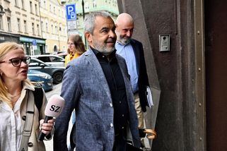 Obviněný advokát Titz přišel k výslechu. Otázky na bitcoiny přešel mlčením - Seznam Zprávy