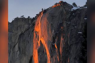 Zlatá hodinka na druhou. Ohnivý vodopád v Yosemitu plane jen pár dnů v roce - Novinky