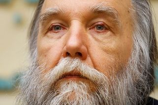 Dugin si chválí, že je Rusko konečně zaostalé a iz...