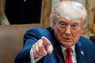 Trumpův poplatek 100 000 USD za víza pro specialisty je nelegální, rozhodl soud - Seznam Zprávy