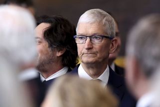 Apple zaplatí majitelům iPhonů miliardy jako odškodnění za AI