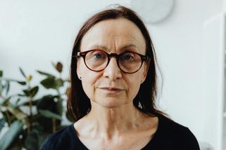 Barbora (72): Vnučku jsem učila, že každý je strůjcem svého osudu. Teď mě s mým vlastním heslem nechala v nouzi