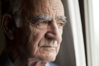 Demencí bude v Česku do roku 2050 o třetinu víc. Zestárnou totiž Husákovy děti - Seznam Zprávy