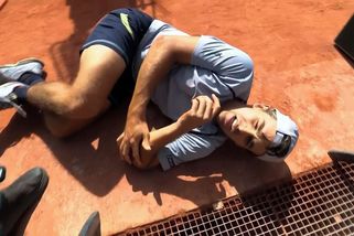 Roland Garros | Dobíhání míčku se Američanovi na French Open nevyplatilo - Sport.cz