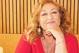Halina Pawlowská zalovila hluboko v archivu. 50 let stará fotka s manželem dojala fanoušky. Byl to fešák, shodují se - Super.cz