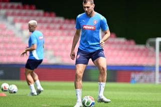 Jsem dost silný na to, abych se s tím vypořádal, řekl o vyřazení ze Slavie Chorý | ČeskéNoviny.cz
