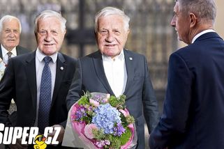 Super kachna: Unikl tajný plán! Babiš, Okamura a Macinka se chystají zasadit opozici brutální KO - Super.cz