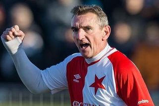 Řehák ponížil Mosqueru, potvrdila disciplinárka. Asistent Slavie dostal trest - Sport.cz