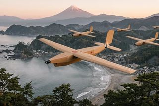 Dron za 45 000 Kč, který může rozhodovat bitvy. Tohle zařízení mění pravidla moderní války