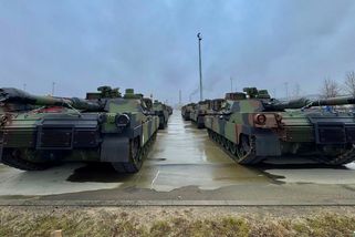 Samotná polská armáda se vyrovná té ruské: zbrojí jako šílená, za 3 dny podepsala 62 smluv za 688 miliard Kč