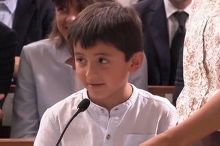 Proč se lidem dějí špatné věci? Šestiletý chlapec zpovídal papeže - Seznam Zprávy