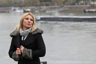 Jak dnes vypadá filmová Jeskyňka z Básníků? Tarábková pohádkově zbohatla, je úspěšnou podnikatelkou - Médium.cz