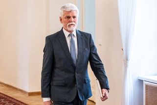 První dáma. Prezident Pavel zhodnotil, jak se jeho žena Eva zhostila své role