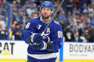 NHL | Kučerov získal Hartovu trofej pro nejužitečnějšího hráče NHL - Sport.cz