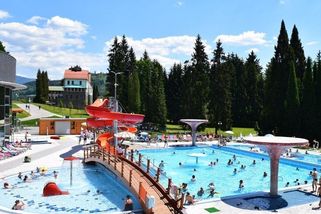 Termální park ve Velkých Losinách zahájil letní sezonu. Otevřel venkovní část - Novinky
